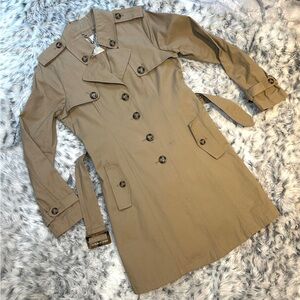 Vintage Tan Trench Coat Small Tortoise Shell Classic Style 90s Light Casual Cool